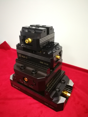 Torno vertical CNC pneumático preto manual para fresadora CNC de 3 eixos e 4 eixos