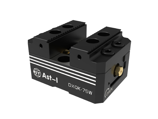 Torno autocentrante de 5 eixos para fresadora 0,02 mm com 4 pinos de tração