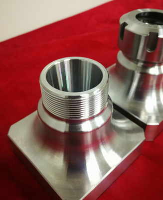 Dispositivos elétricos de aço Superhard todos os 3 da máquina de trituração do CNC/4/5 mandris de aro ER32-52 da linha central