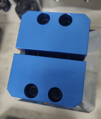 Acessórios de eixo de aço endurecido com força de bloqueio de 18KN e precisão de repetição de 0,005 mm para usinagem CNC