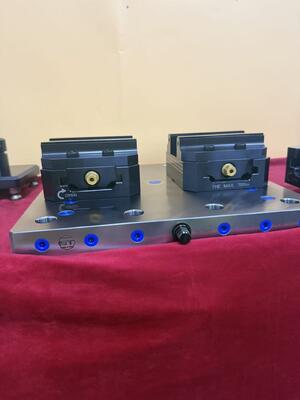 Instalação de fixação de trabalho CNC de aço endurecido ajustável de múltiplos eixos para fixação de peças de trabalho
