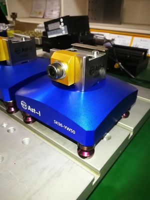 Torno de máquina CNC de precisão flexível manual 5 eixos torno YW50-96