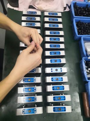 Aperto de ponto zero manual CNC 2.0Kg Peso 18KN Torque máximo